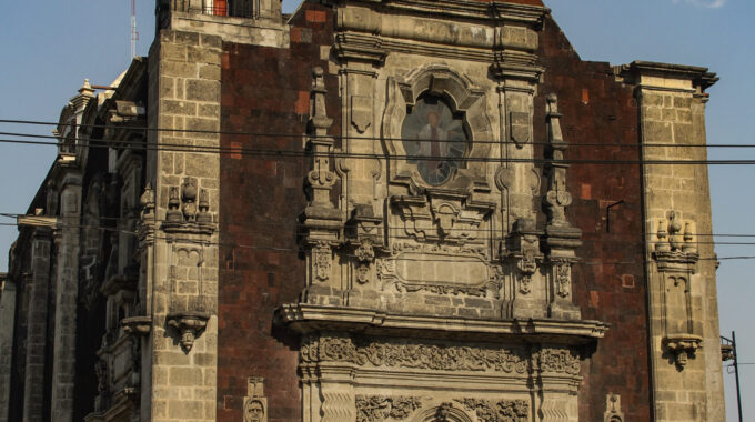 La Capilla Comenzó A Construirse En 1750 Y Se Completó Hacia 1770.